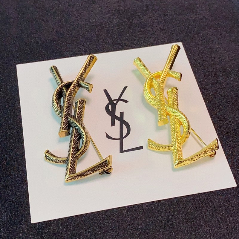 Brooches & Pins