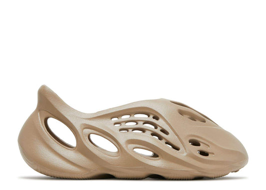Yeezy Foam Runner ¡®ist'Everlasting Sneaker