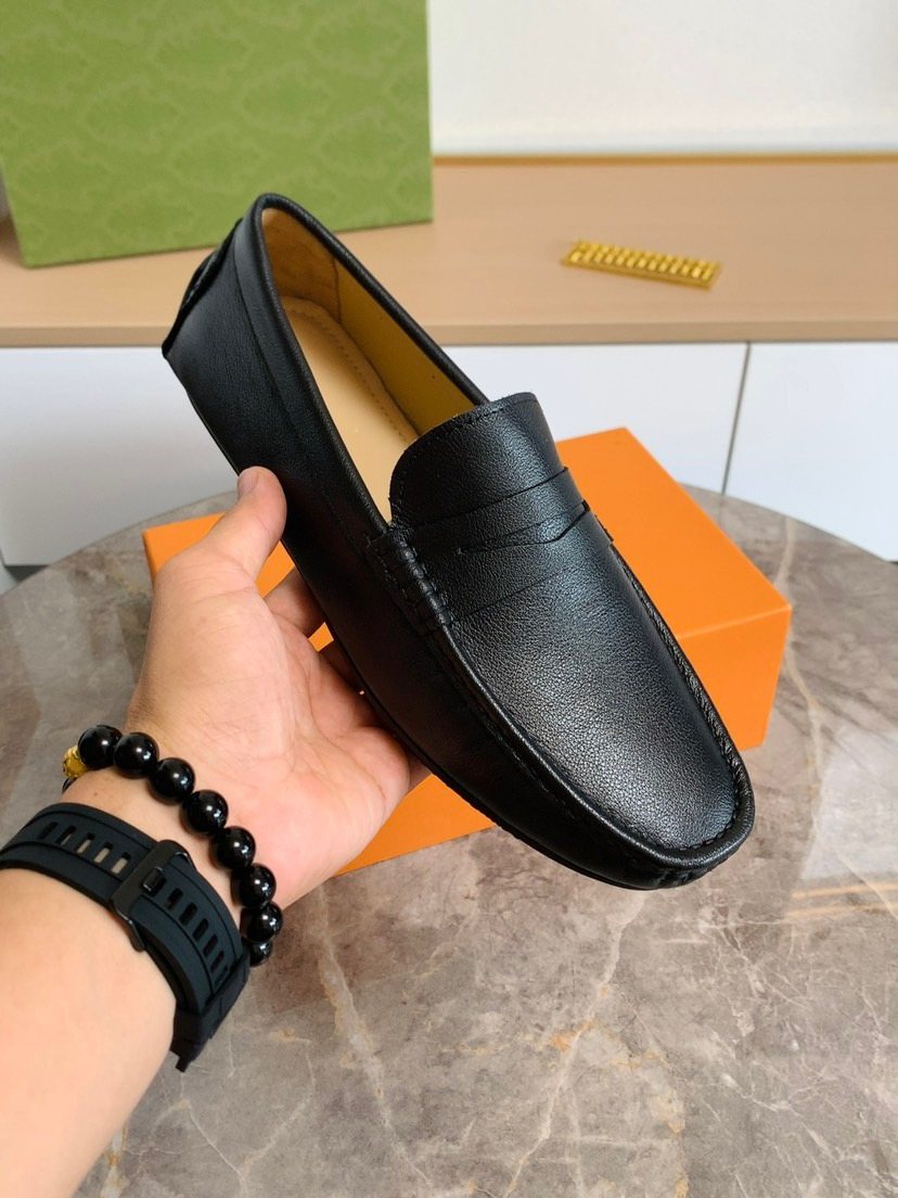 Louis Vuitton Black Moc-Toe Loafers — model
