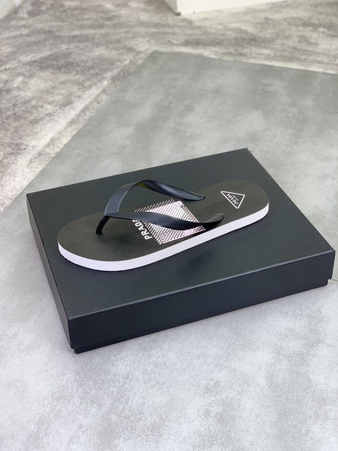 Prada Gray Patterned Flip-Flop Sandals — side