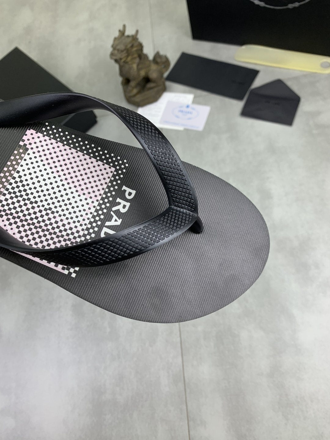 Prada Gray Patterned Flip-Flop Sandals — detail