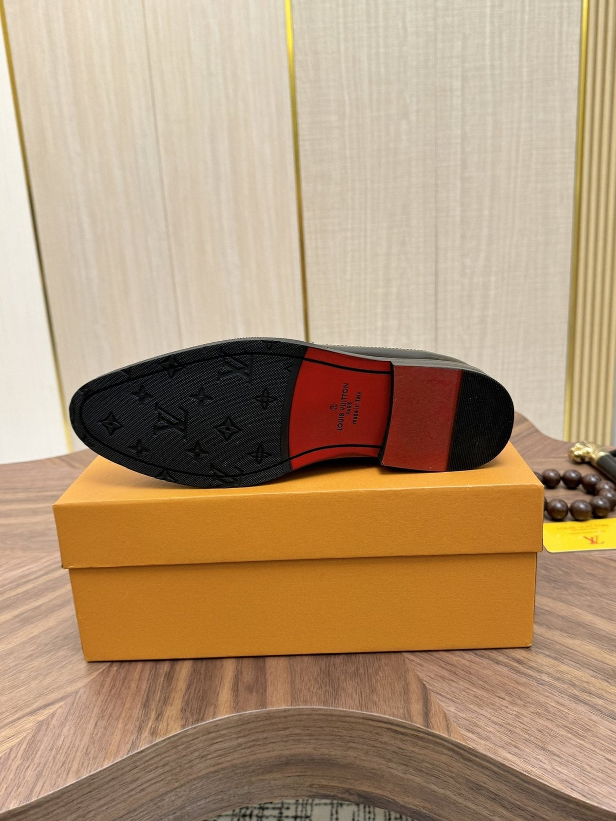 Louis Vuitton Black and Gray Lace-Up Dress Shoes — back