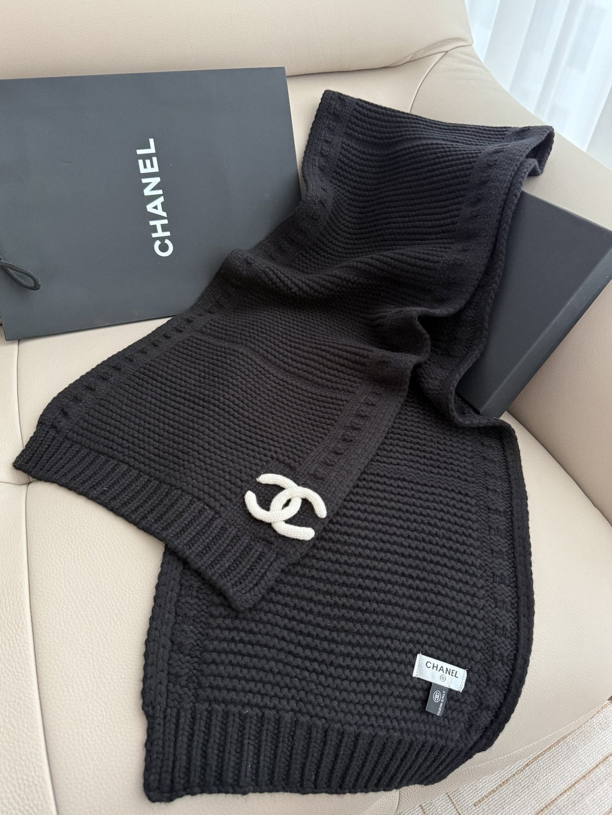 Chanel Black Ribbed Knit Scarf — front