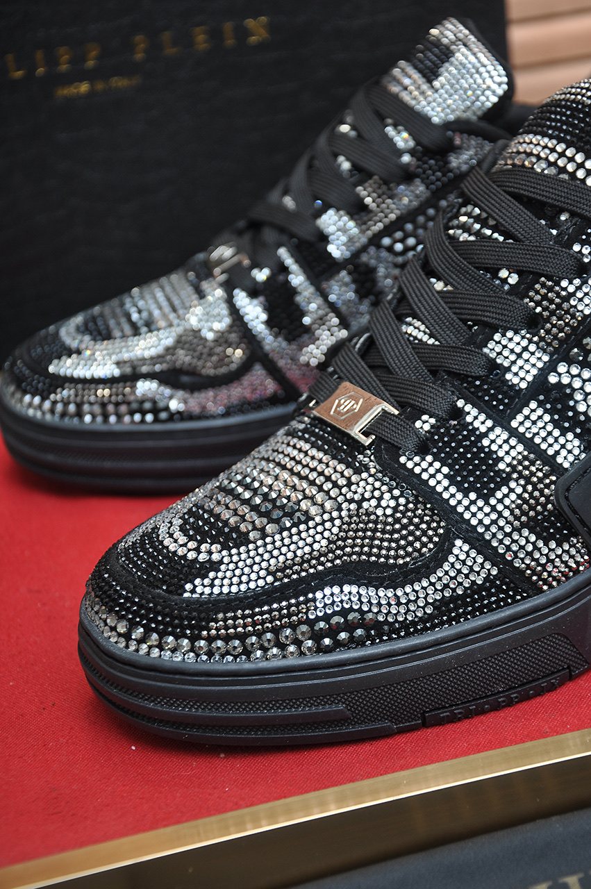 Philipp Plein Studded Black and Silver Sneakers — detail