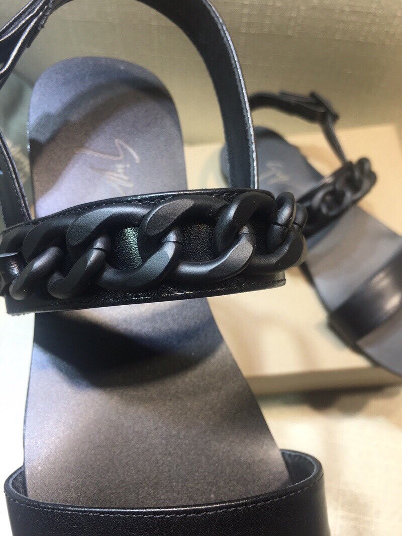 Giuseppe Zanotti Black Braided Open-Toe Sandals — detail