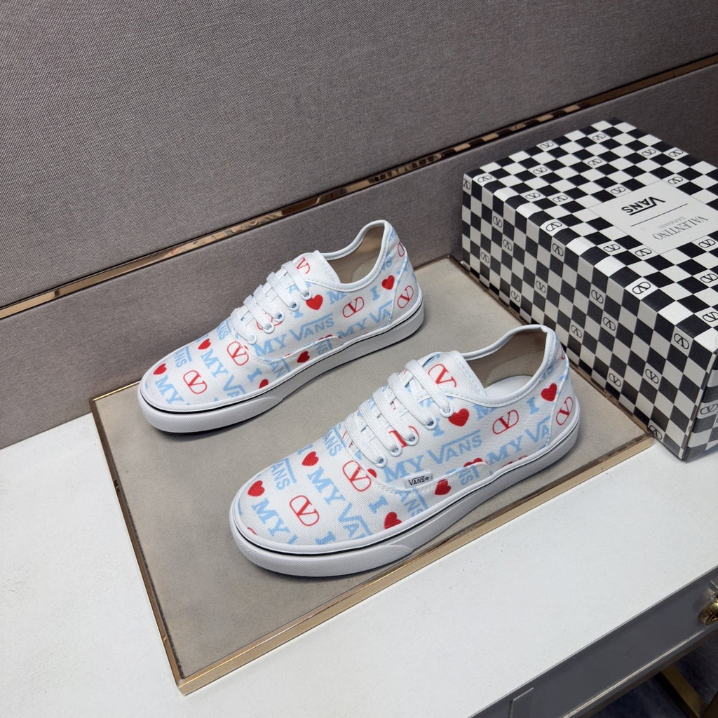 Vans White Graphic Low-Top Sneakers — front