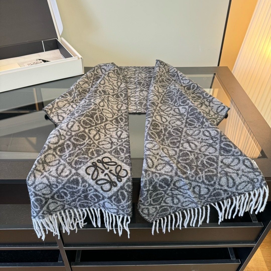 Loewe Patterned Fringed Scarf — front