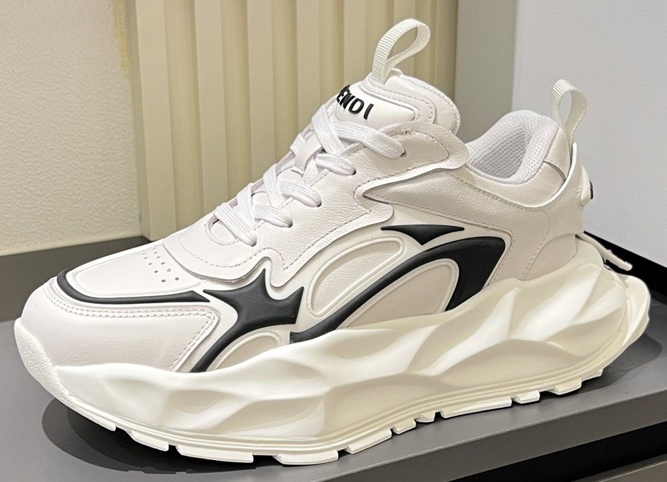 Fendi Flow Low-Top Sneakers — hero