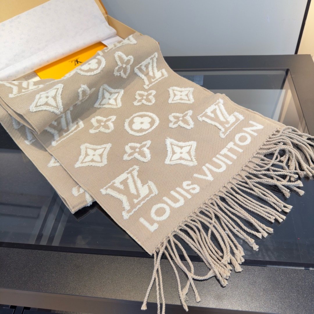 Louis Vuitton Fringed Monogram-Style Scarf — side