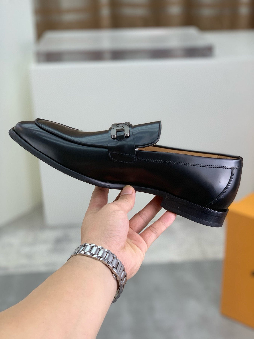 TOD'S Black Metal-Accent Loafers — model