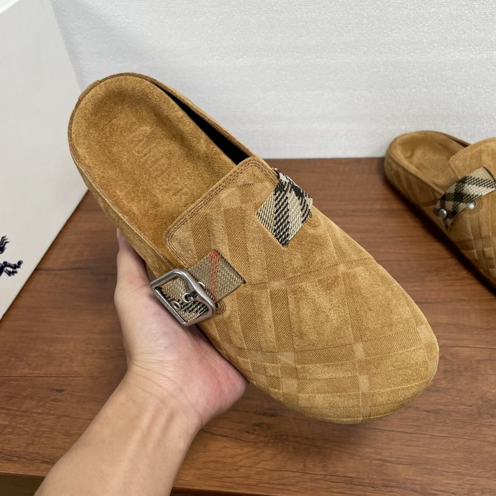 Burberry Men's Patterned Slip-On Sandals — front