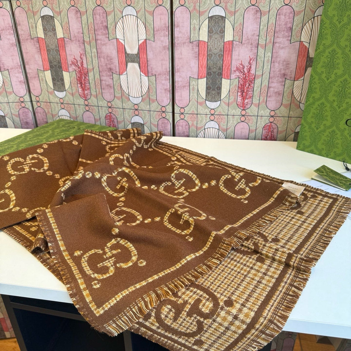 Gucci Fringed Motif Scarf — hero