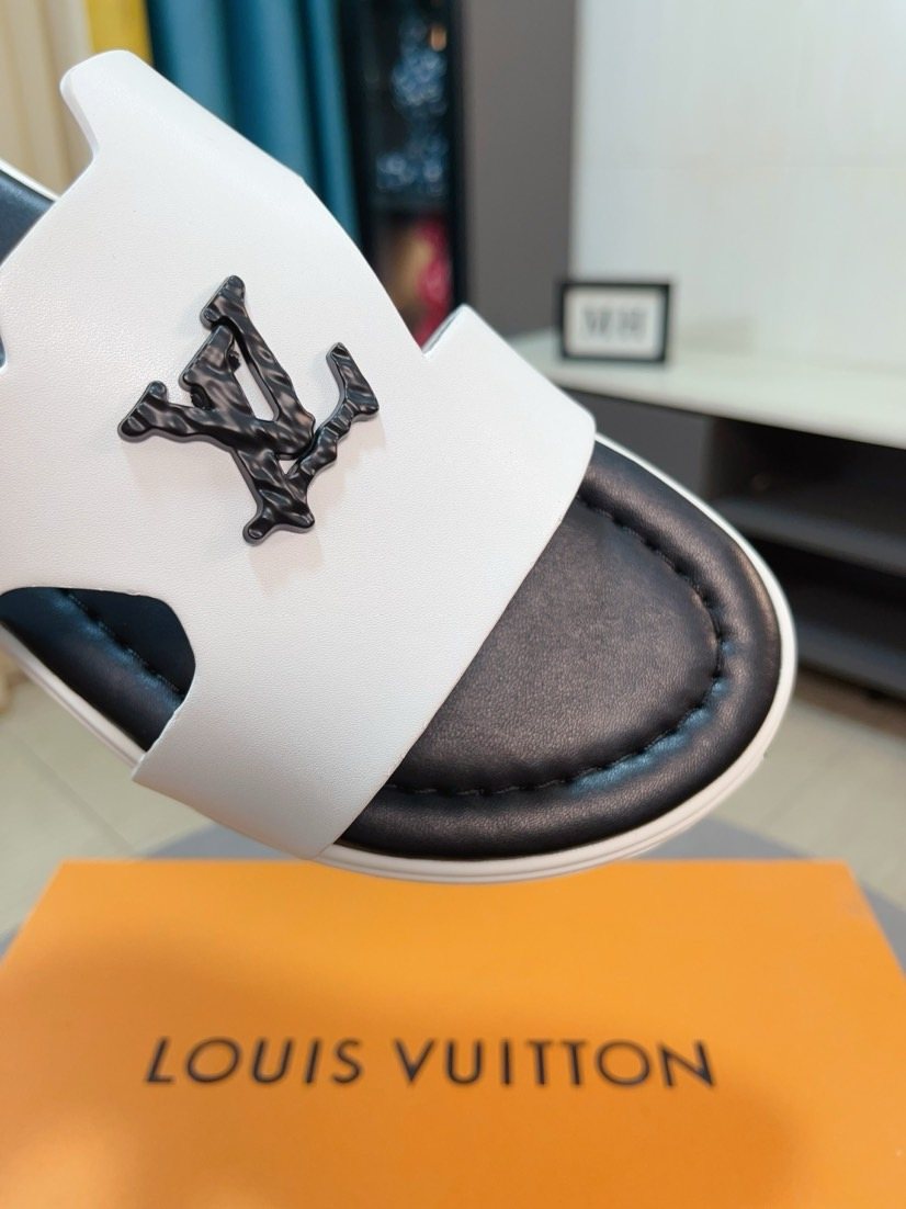 Louis Vuitton Embossed Men's Slide Sandals — detail