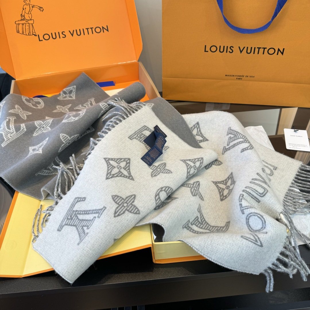 Louis Vuitton Reversible Fringed Scarf — side