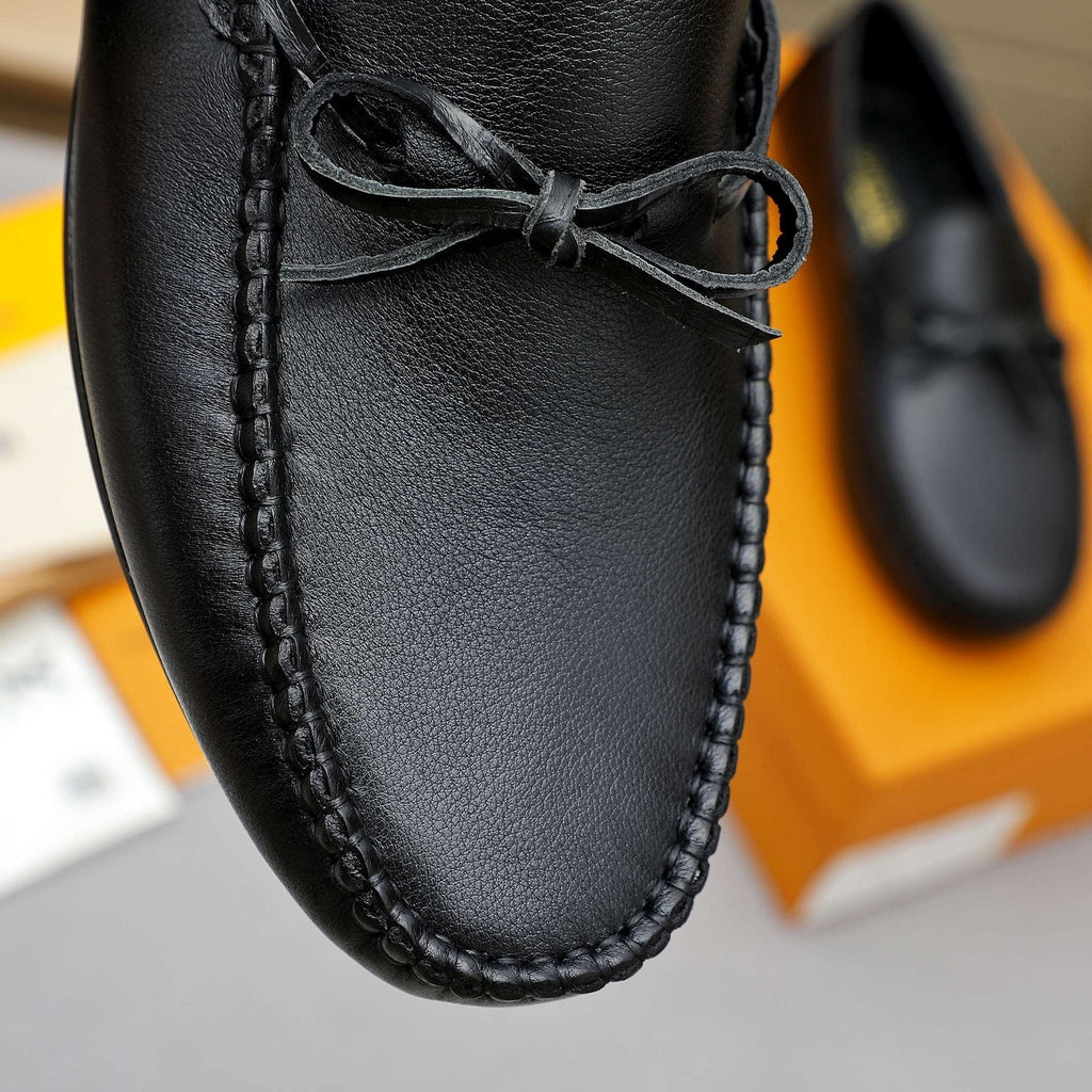 Louis Vuitton Bow Moc-Toe Loafers — detail