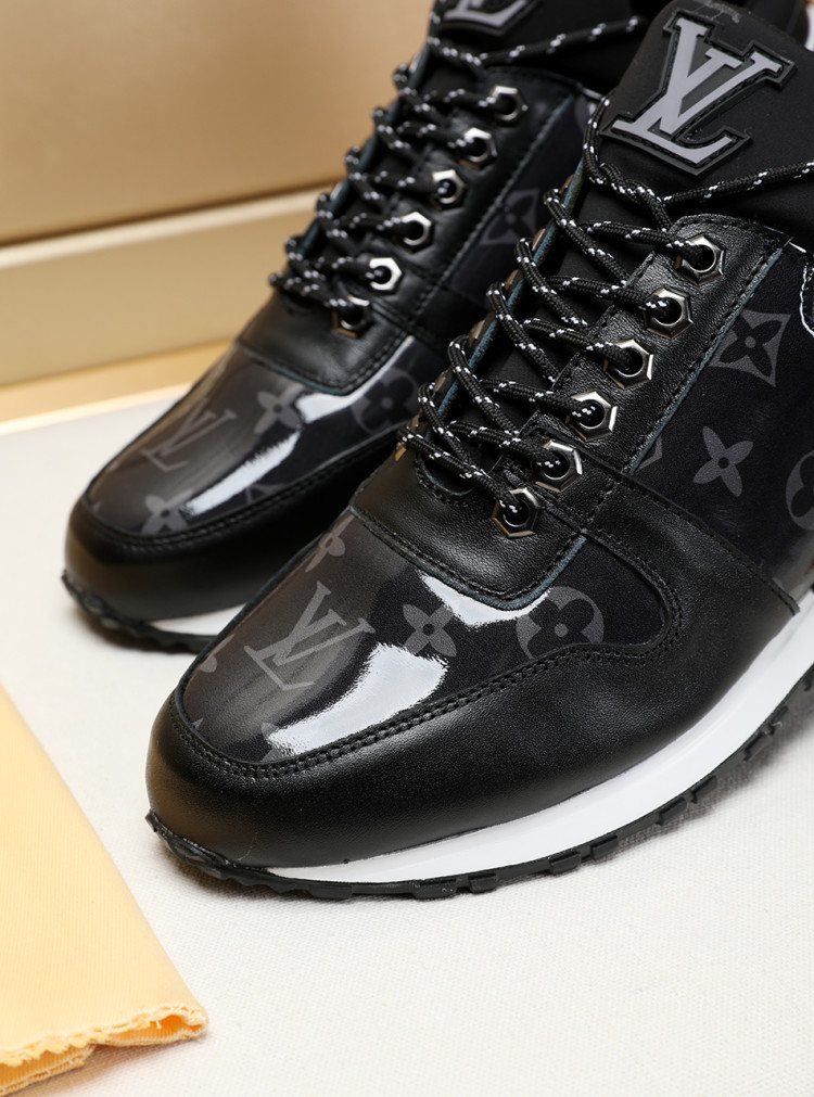 Louis Vuitton Monogram Panel Low-Top Sneakers — detail