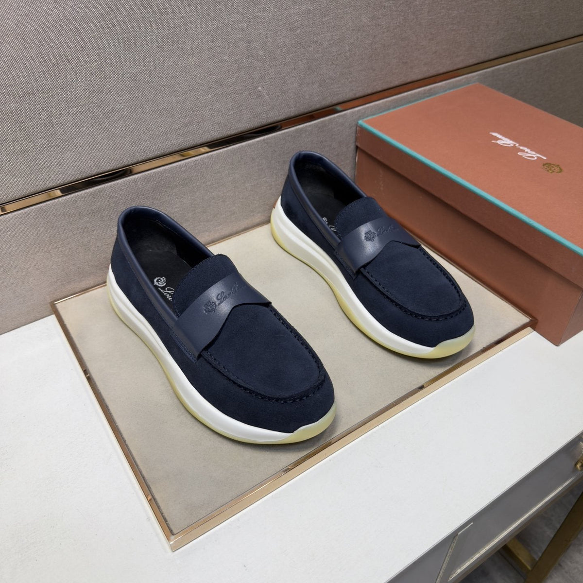 Men’s Apron Toe Slip-On Loafers — front
