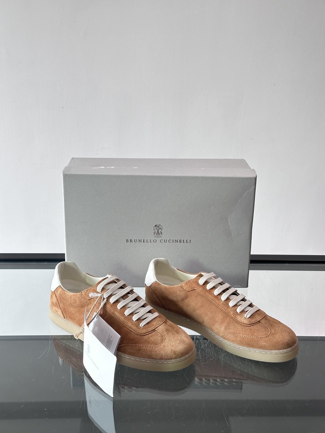 Brunello Cucinelli Lace-Up Low-Top Sneakers — front