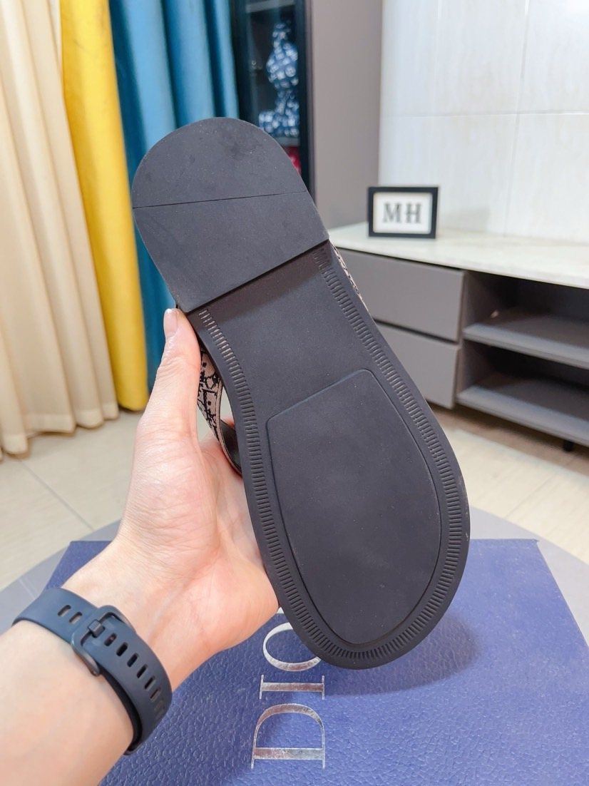 Dior Patterned Thong Sandals — front