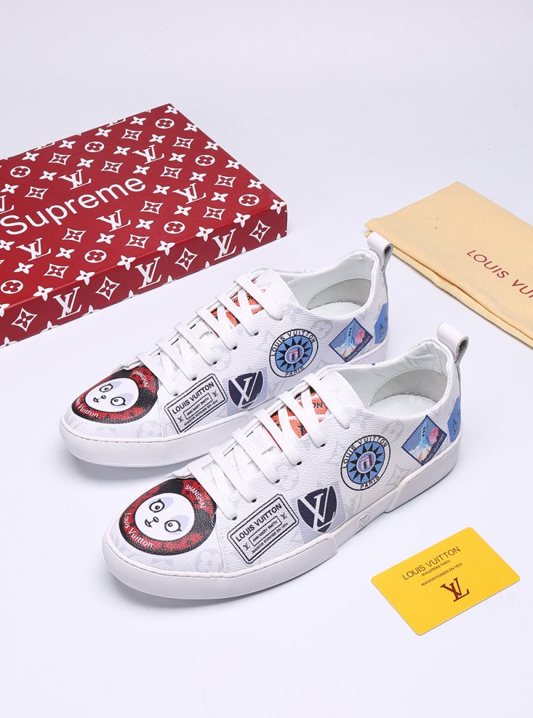 Louis Vuitton Black Graphic Low-Top Sneakers — front