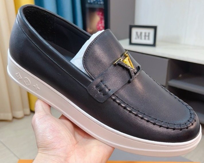 Louis Vuitton Moc-Toe Buckle Loafers — hero