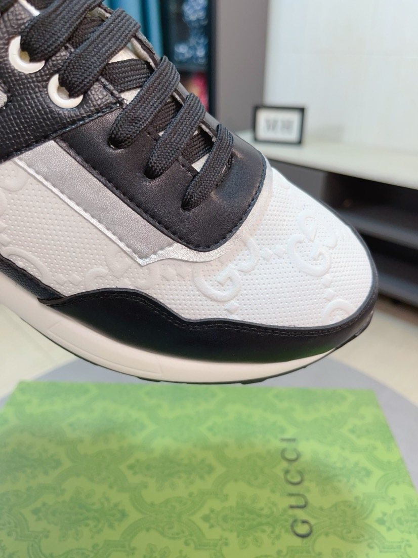 Gucci Men’s Textured Low-Top Sneakers — detail