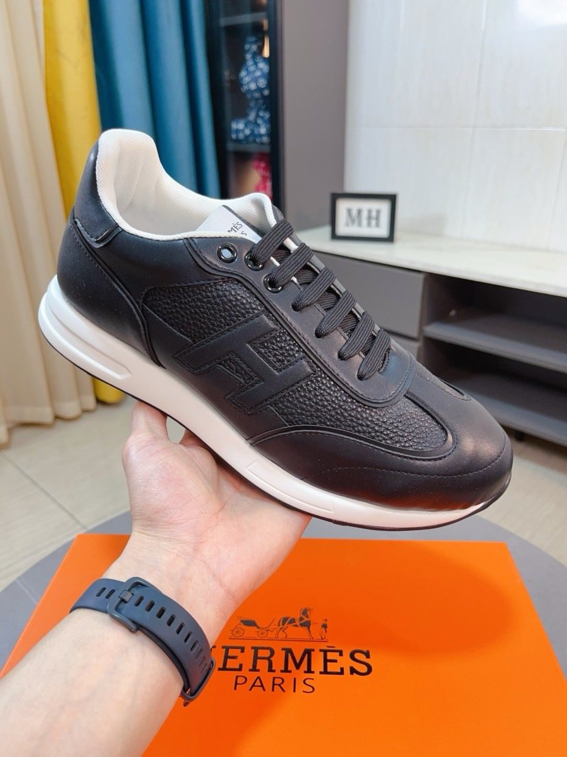 Hermès H-Panel Low-Top Sneakers — model