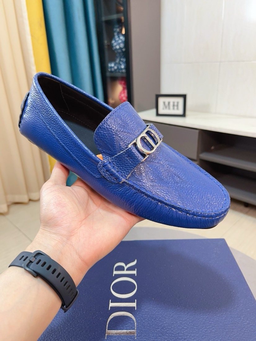 Men’s Textured Metal-Trim Loafers — front