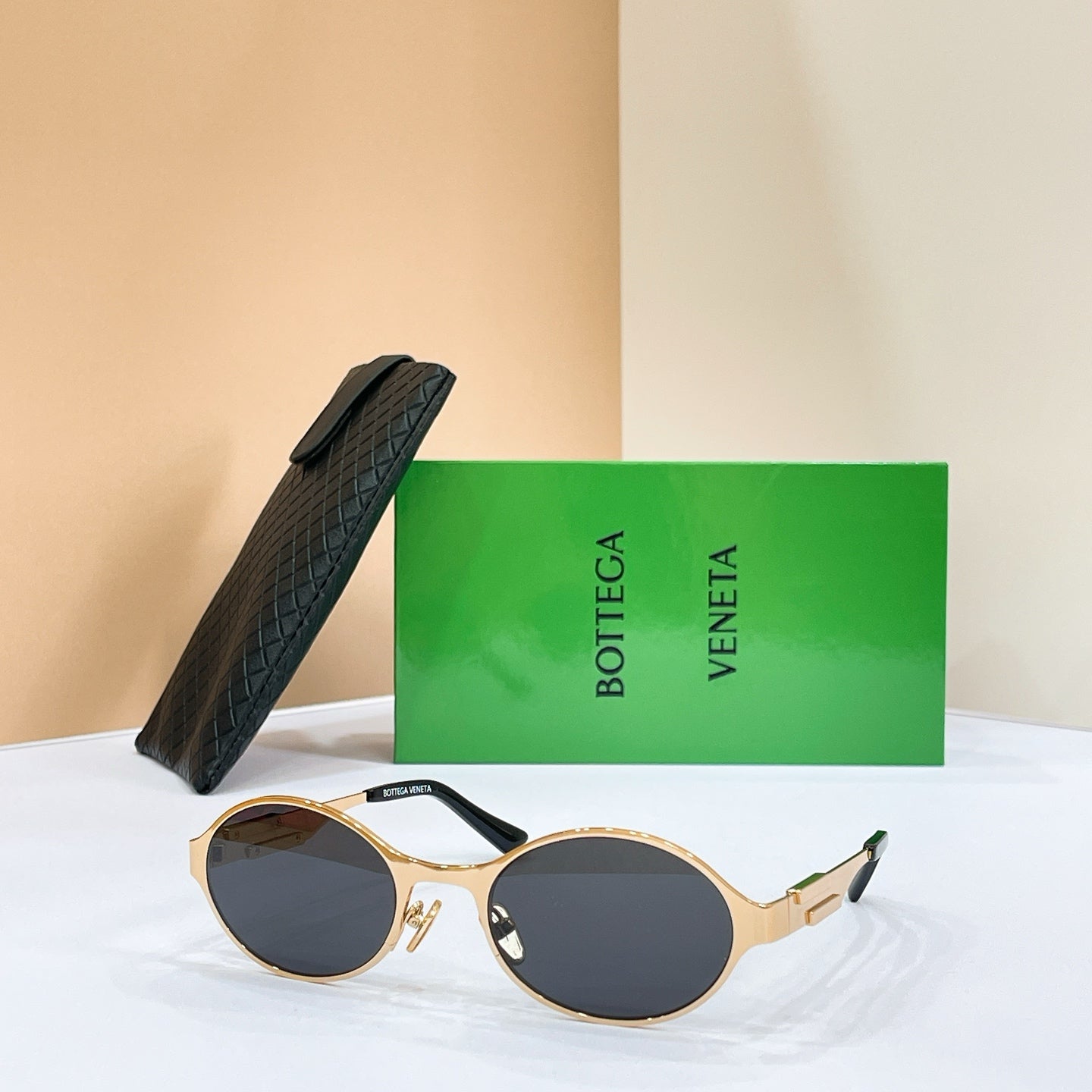 BOTTEGA VENETA Sunglasses BV1456S