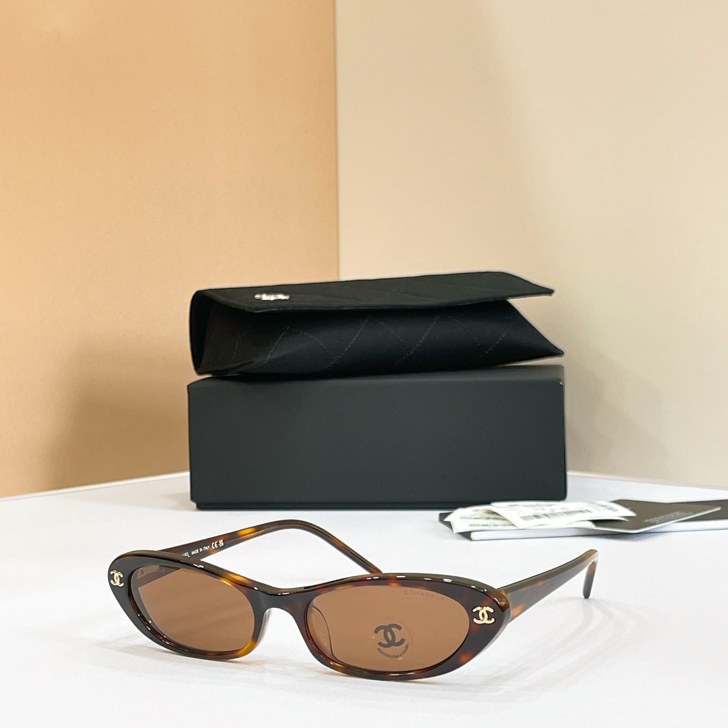 CHANEL Sunglasses CH3025