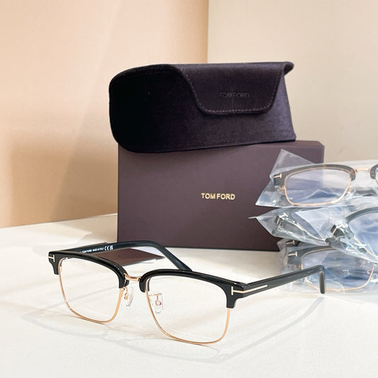 TOM FORD Eyeglasses TF5635