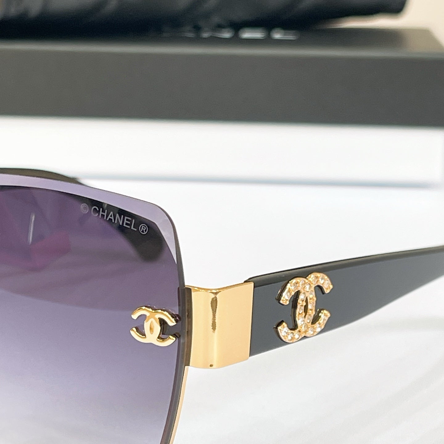 CHANEL Sunglasses CH4598