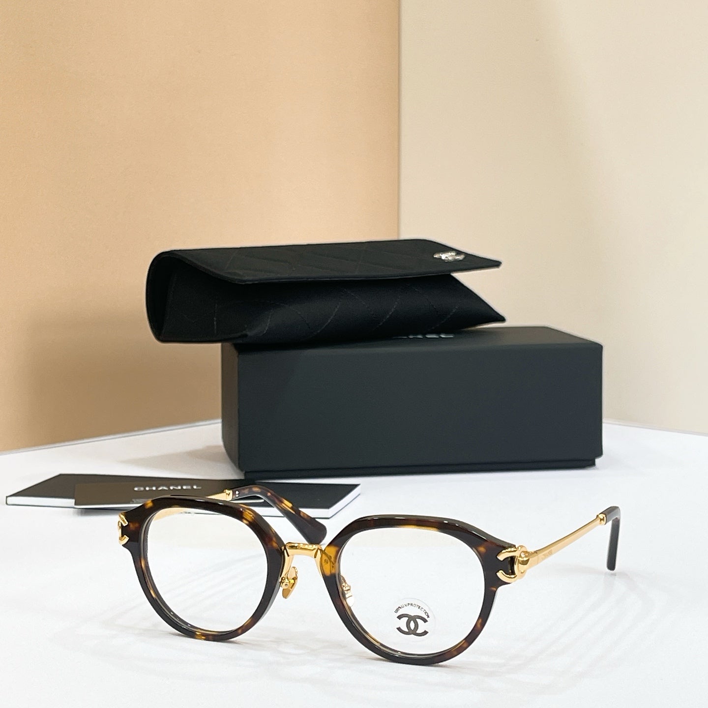 CHANEL Sunglasses CH5575