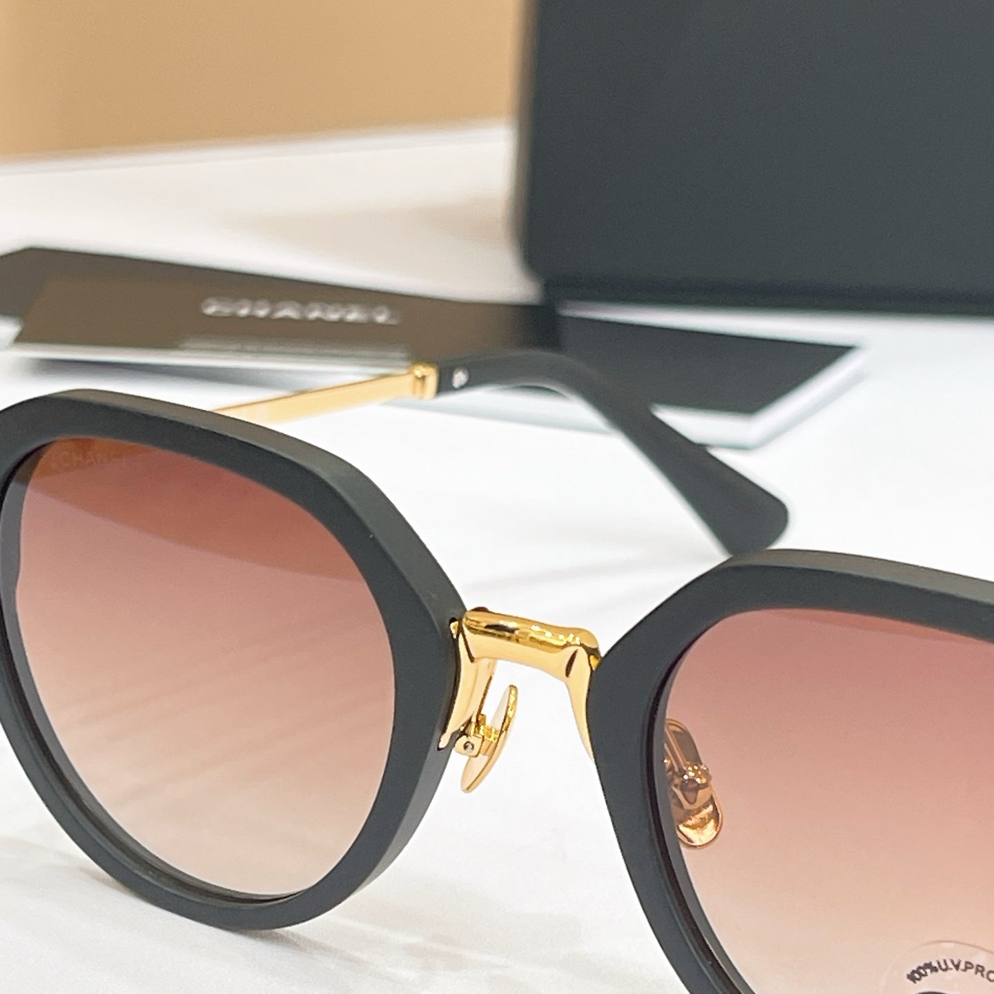 CHANEL Sunglasses CH5575