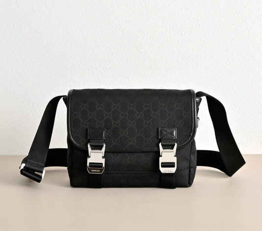 Gucci GG Canvas Small Crossbody Bag – 854745