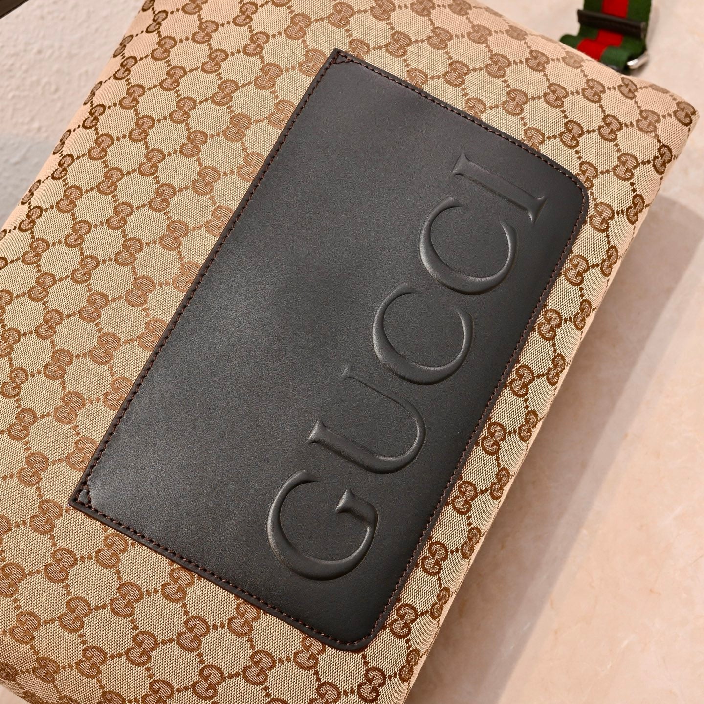 Gucci GG Canvas Large Top Handle Crossbody Bag – 821616