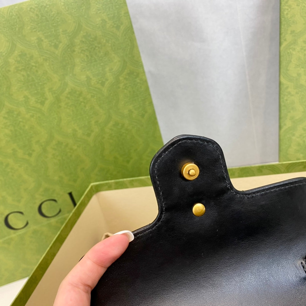 Gucci GG Marmont Mini Shoulder Bag – 476433