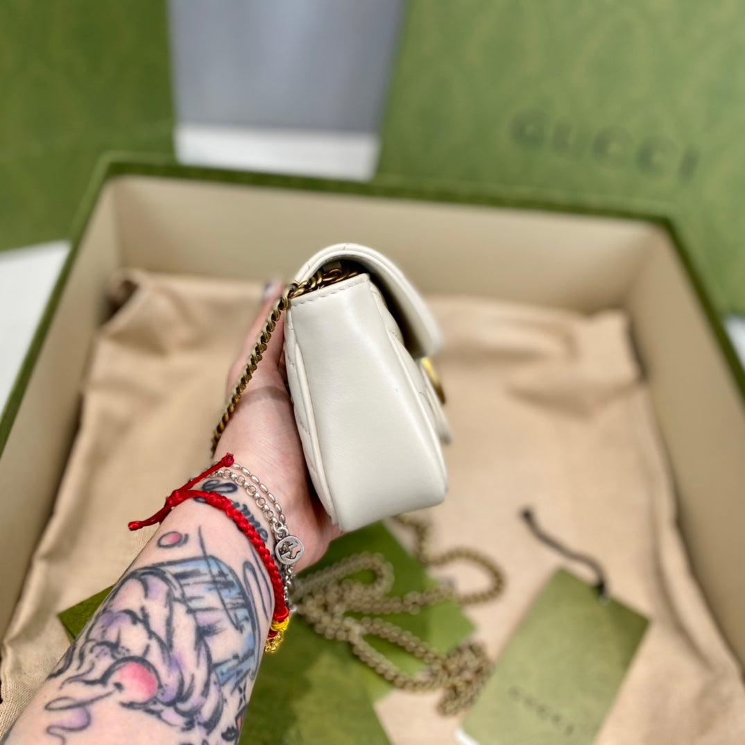 Gucci GG Marmont Mini Shoulder Bag – 476433