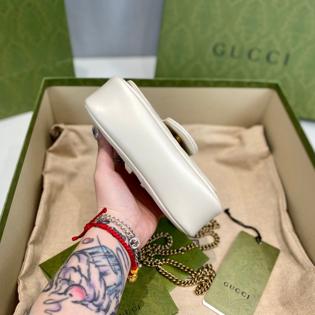 Gucci GG Marmont Mini Shoulder Bag – 476433