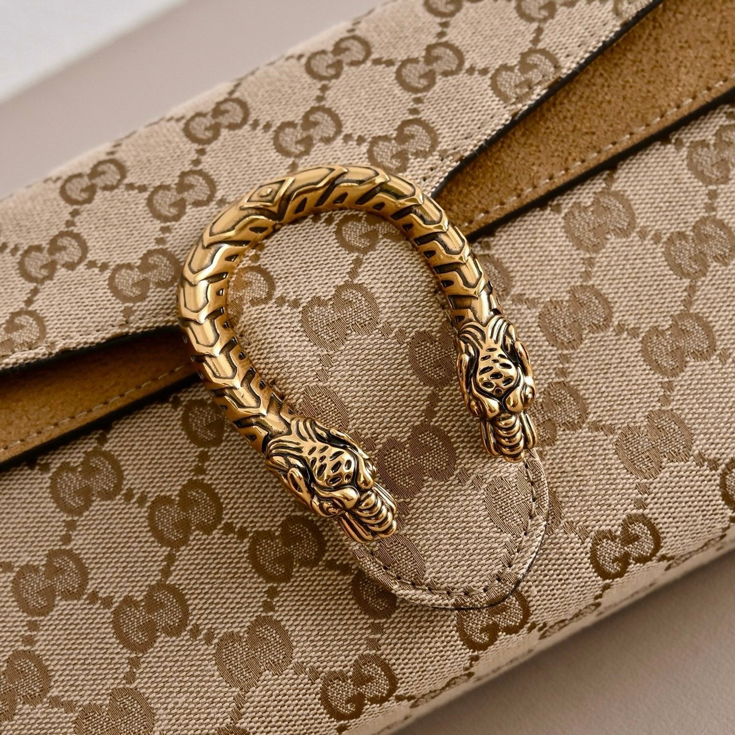 Gucci Dionysus Canvas Shoulder Bag – 874735